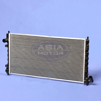 Радиатор охлаждения Chery Forza A13-1301110 Черри Форза